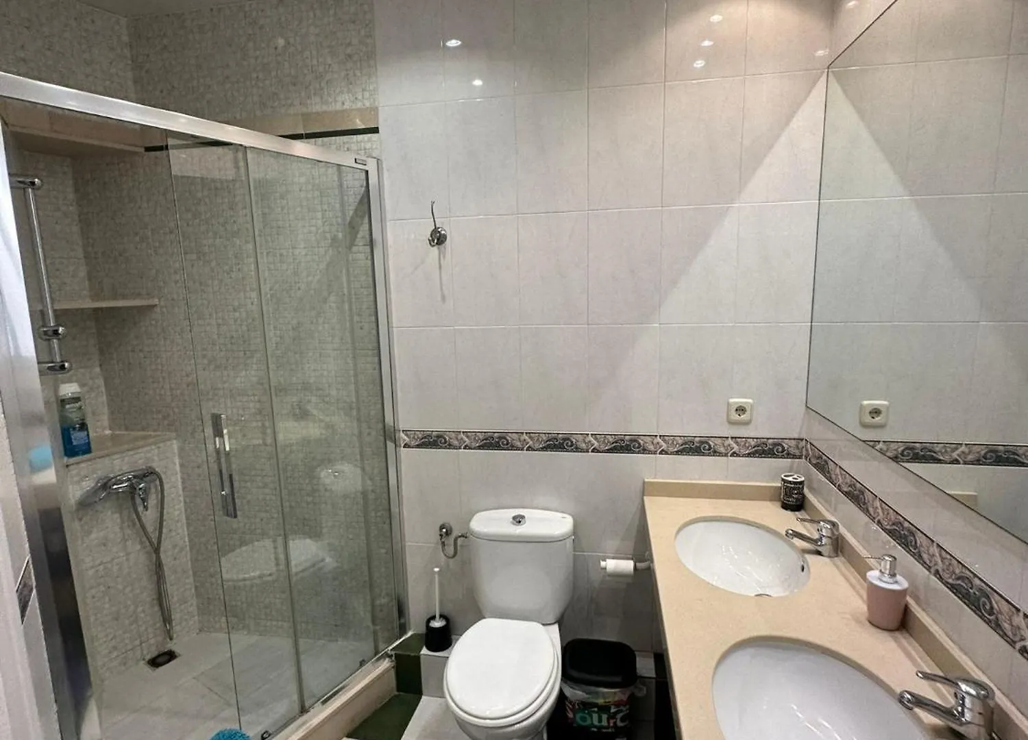 Alojamiento Tetugran Barcelona Bed & Breakfast